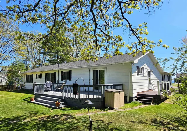 Photo 3 of Single family home for sale at 23224 Chippewa Trl, Dollar Bay, MI 49922 | MLS# 50210237 | Listing updated on 2026-06-11