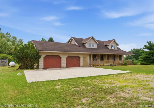 Photo 3 of Single family home for sale at 6164 Willits Rd, Fostoria, MI 48435 9619 | MLS# 61025816 | Listing updated on 2026-08-31