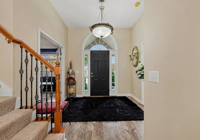 3rd image of 612 Hickory Ridge Dr, Tecumseh, MI 49286 | MLS# 70543678