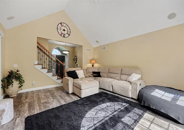 5th image of 612 Hickory Ridge Dr, Tecumseh, MI 49286 | MLS# 70543678