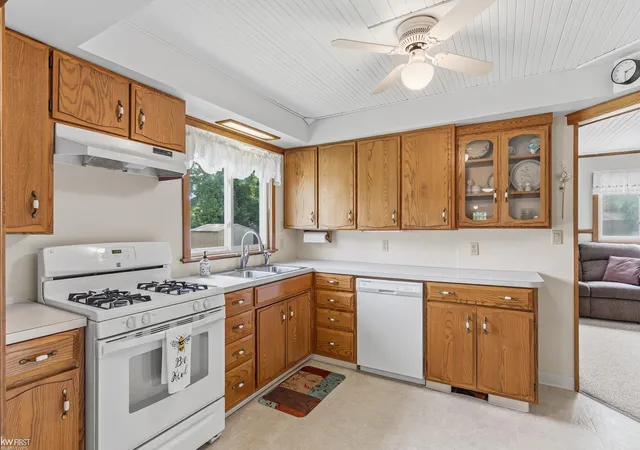 Homes for sale in Flushing, MI | 1018 Mildred St, Flushing, MI 48433 | MLS# 50213402