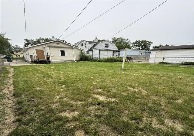 Photo 10 of Sale Pending at 68 W Maxlow Ave, Hazel Park, MI 48030 | MLS# 70539719 | Listing updated on 2026-09-01