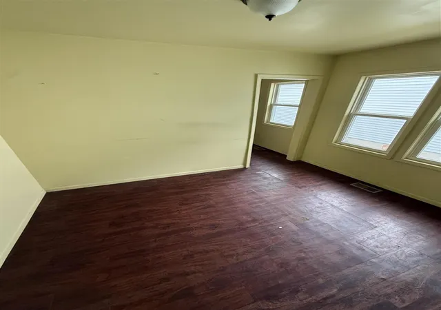 Photo 5 of Sale Pending at 68 W Maxlow Ave, Hazel Park, MI 48030 | MLS# 70539719 | Listing updated on 2026-09-01