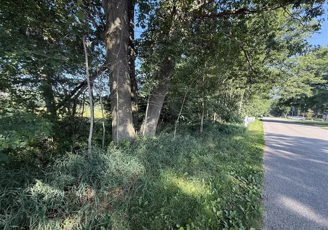 Photo 3 of Sale Pending at W Royal Rd, Stanwood, MI 49346 | MLS# 70547655 | Listing updated on 2026-08-11