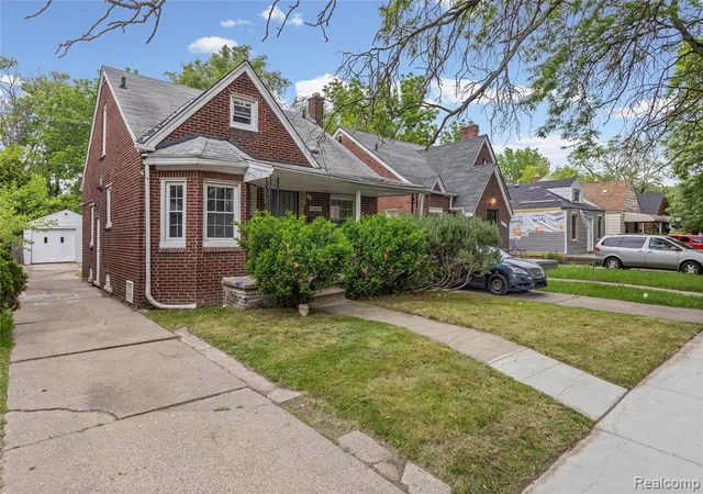 Homes for sale in Detroit, MI | 11817 Riad St, Detroit, MI 48224 | MLS# 61000910