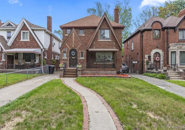 Photo 1 of Sale Pending at 18030 Santa Barbara Dr, Detroit, MI 48221 | MLS# 60930209 | Listing updated on 2026-07-07
