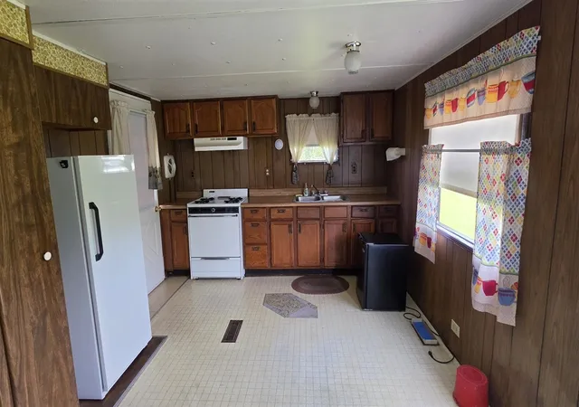 Photo 3 of Sale Pending at 1618 Case Dr, Union City, MI 49094 | MLS# 70553121 | Listing updated on 2026-09-16