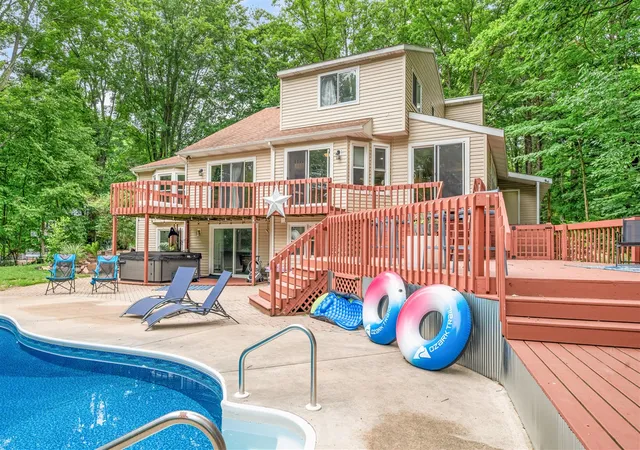 Homes for sale in Big Rapids, MI | 13421 Woodland Ct, Big Rapids, MI 49307 | MLS# 70475279