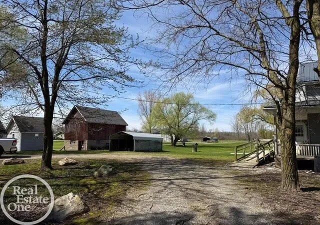 5th image of 15594 Bryce Rd, Mussey, MI 48014 | MLS# 50206504