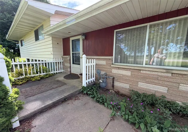 Homes for sale in Brown City, MI | 8886 Burnside Rd, Brown City, MI 48416 | MLS# 61006722