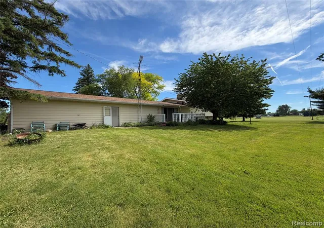 Homes for sale in Brown City, MI | 8886 Burnside Rd, Brown City, MI 48416 | MLS# 61006722