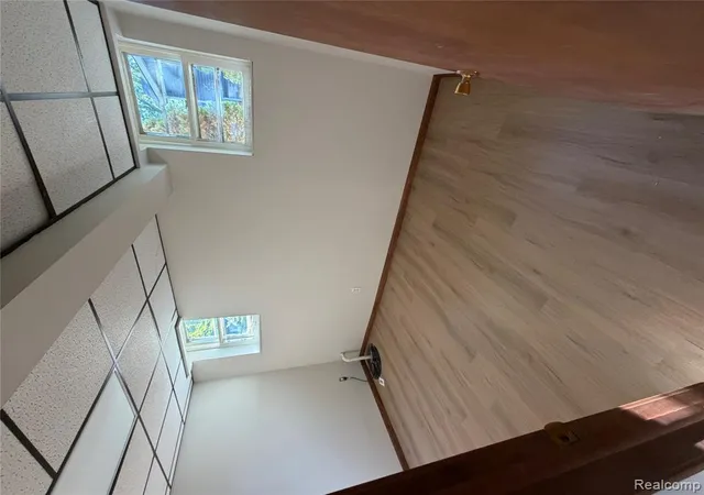 34th image of 152 Overlake, Lake Orion, MI 48362 | MLS# 61023810