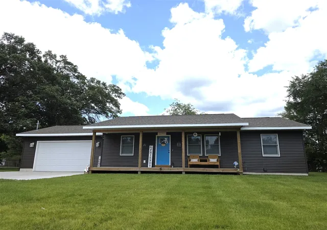 Photo 1 of Single family home for sale at 2288 Evanston Ave, Muskegon, MI 49442 | MLS# 70547765 | Listing updated on 2026-09-09