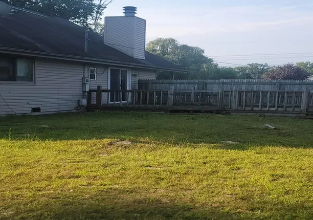 Photo 3 of Sale Pending at 4768 Clunie Rd, Saginaw, MI 48638 | MLS# 50219444 | Listing updated on 2026-09-11