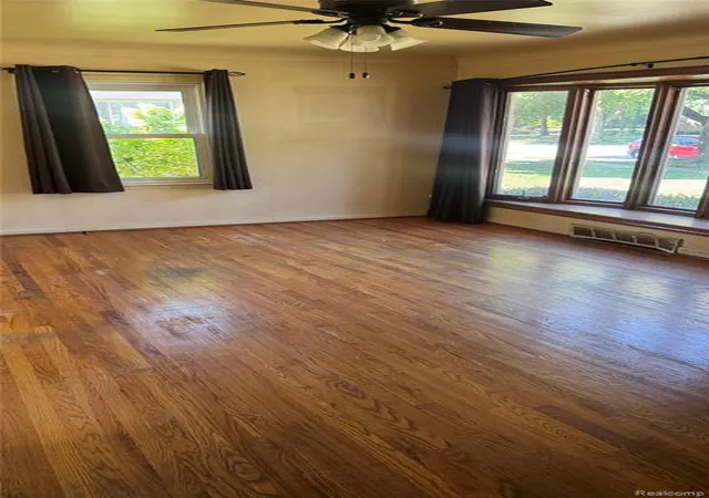 Photo 2 of Sale Pending at 2035 Raymond Ave, Dearborn, MI 48124 4358 | MLS# 61025420 | Listing updated on 2026-09-01