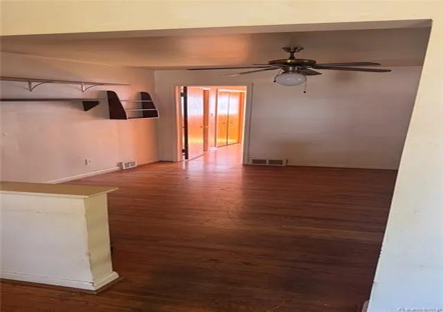 Photo 3 of Sale Pending at 2035 Raymond Ave, Dearborn, MI 48124 4358 | MLS# 61025420 | Listing updated on 2026-09-01