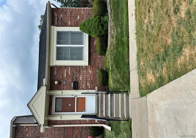 Photo 1 of Condo for sale at 19902 Great Oaks Cir #129, Clinton Township, MI 48036 | MLS# 61019354 | Listing updated on 2026-08-22