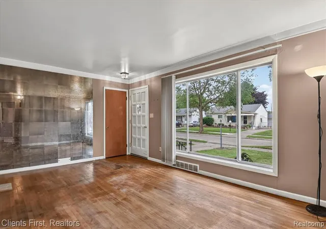 Homes for sale in Garden City, MI | 873 Schuman St, Garden City, MI 48135 | MLS# 61004207