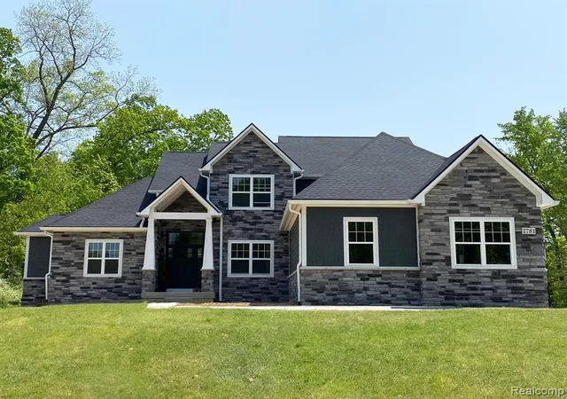 1st image of 1 Brighton Rd, Howell, MI 48843 | MLS# 60259562