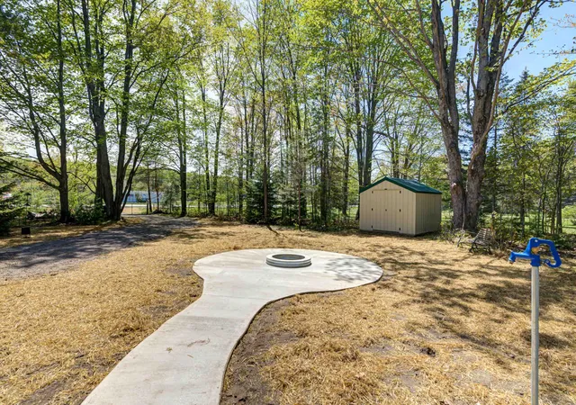 Homes for sale in Kalkaska, MI | 4063 Ne Sands Park Dr, Kalkaska, MI 49646 | MLS# 80068613