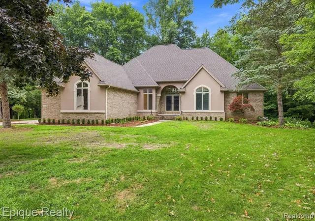 1st image of 3040 Oak Moss Ct, Fort Gratiot, MI 48059 | MLS# 61015953