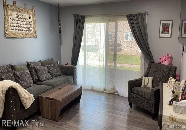 Photo 1 of Condo for sale at 29106 Lund Ave, Warren, MI 48093 5258 | MLS# 61011927 | Listing updated on 2026-10-29