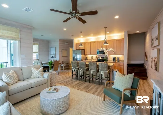 Photo 4 of Single family home for sale at 588 E Beach Blvd #D, Gulf Shores, AL 36542 | MLS# 395201 | Listing updated on 2026-10-06