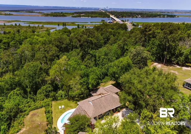 Photo 3 of Single family home for sale at 120 Patrician Dr, Spanish Fort, AL 36527 | MLS# 396425 | Listing updated on 2026-08-21