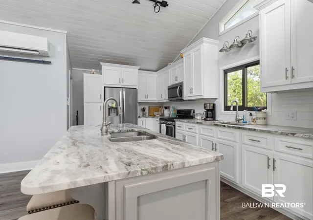 Photo 4 of Single family home for sale at 26357 Cotton Byp Dr, Orange Beach, AL 36561 | MLS# 405287 | Listing updated on 2026-09-17