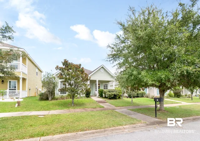 Photo 1 of Single family home for sale at 166 Athene St, Fairhope, AL 36532 | MLS# 406505 | Listing updated on 2026-09-24