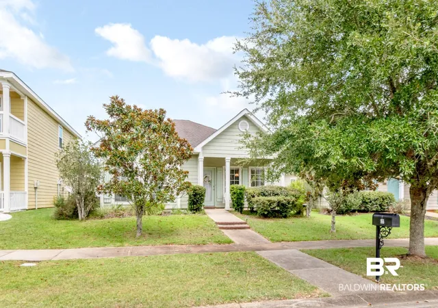 Photo 3 of Single family home for sale at 166 Athene St, Fairhope, AL 36532 | MLS# 406505 | Listing updated on 2026-09-24
