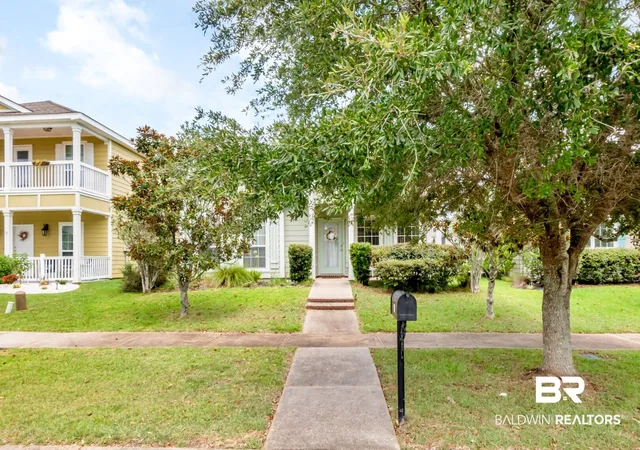 Photo 3 of Single family home for sale at 166 Athene St, Fairhope, AL 36532 | MLS# 406505 | Listing updated on 2026-09-24