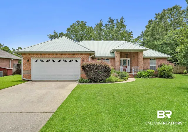 Photo 1 of Single family home for sale at 33300 Woodlands Dr, Lillian, AL 36549 | MLS# 396471 | Listing updated on 2026-07-24