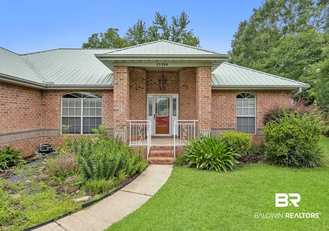 Photo 3 of Single family home for sale at 33300 Woodlands Dr, Lillian, AL 36549 | MLS# 396471 | Listing updated on 2026-07-24