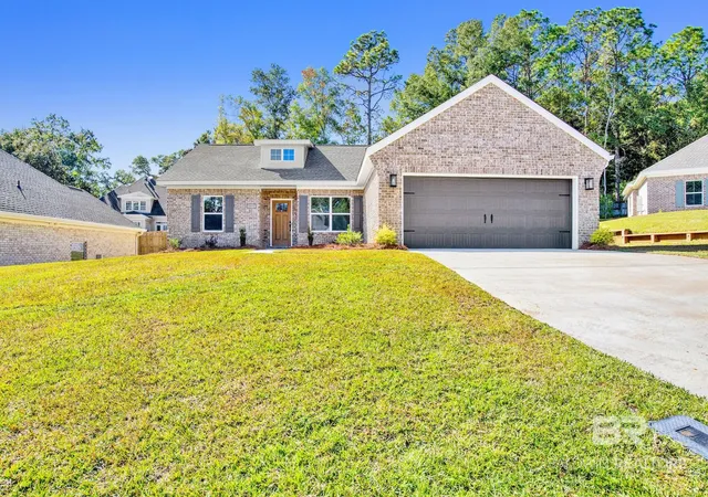 Photo 1 of Single family home for sale at 5533 Cross Crk Dr, Mobile, AL 36693 | MLS# 412805 | Listing updated on 2026-10-30