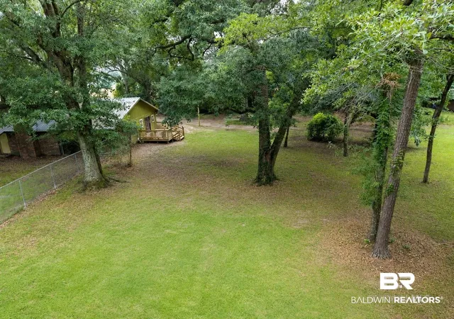 Photo 3 of Single family home for sale at 19211 Hughen St, Robertsdale, AL 36567 | MLS# 400088 | Listing updated on 2026-08-03