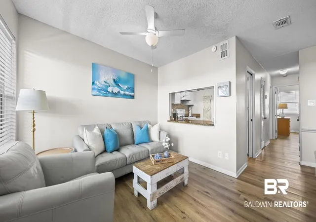 Photo 4 of Townhouse for sale at 952 W Beach Blvd #308, Gulf Shores, AL 36542 | MLS# 398820 | Listing updated on 2026-09-14