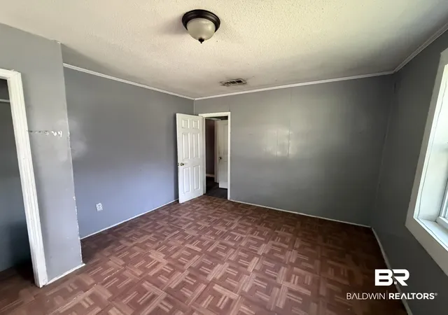 Photo 4 of Single family home for sale at 2411 Columbus Ave, Mobile, AL 36605 | MLS# 399649 | Listing updated on 2026-08-10