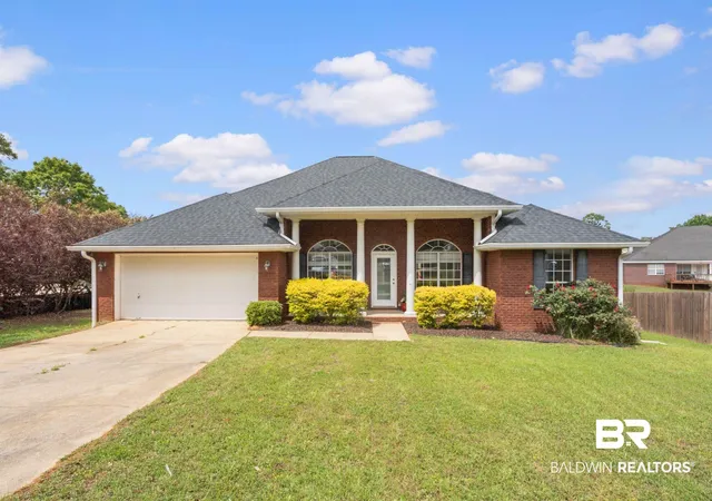 Photo 1 of Single family home for sale at 25465 Lakeland Dr, Loxley, AL 36551 | MLS# 394616 | Listing updated on 2026-08-27