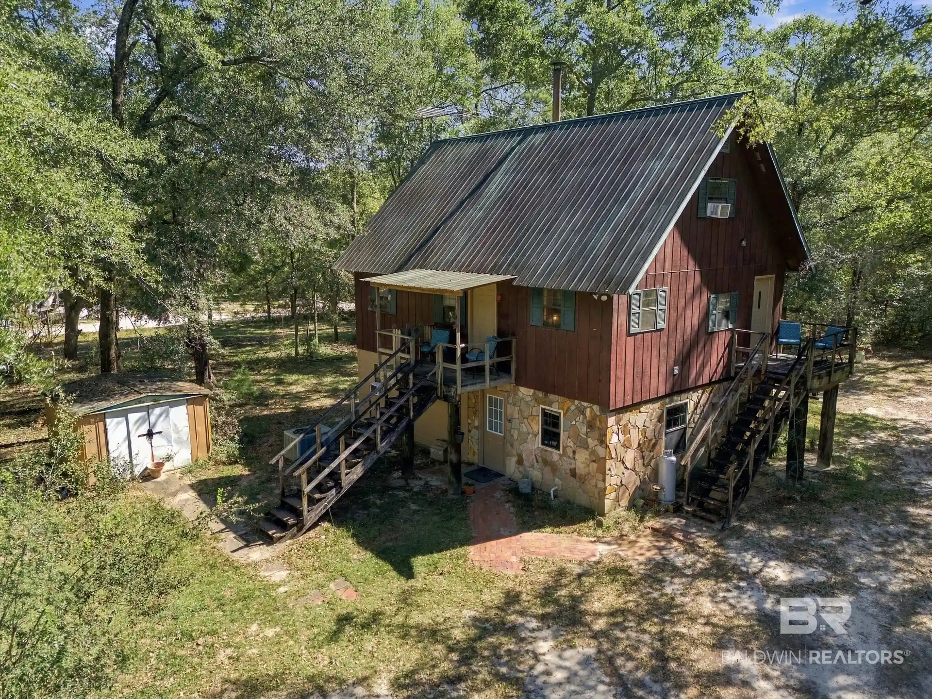 Photo 1 of Single family home for sale at 725 E Jp Jones St, Geneva, AL 36340 | MLS# 412255 | Listing updated on 2026-10-24