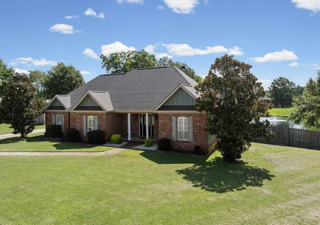 Photo 3 of Single family home for sale at 16298 Hampstead Ct, Fairhope, AL 36532 | MLS# 408326 | Listing updated on 2026-10-02