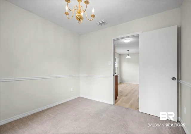 Photo 3 of Sale Pending at 7020 S Woodlea Dr, Mobile, AL 36695 | MLS# 397776 | Listing updated on 2026-10-05