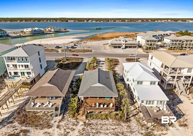 Photo 4 of Single family home for sale at 1647 W Beach Blvd #1647, Gulf Shores, AL 36542 | MLS# 391447 | Listing updated on 2026-10-22