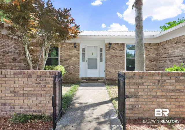 Photo 3 of Single family home for sale at 16718 Bogle Ln, Foley, AL 36535 | MLS# 394993 | Listing updated on 2026-09-09