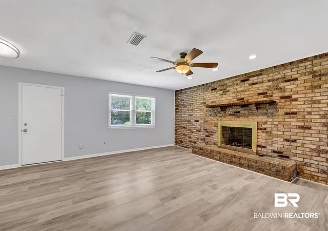 Photo 4 of Single family home for sale at 16718 Bogle Ln, Foley, AL 36535 | MLS# 394993 | Listing updated on 2026-09-09