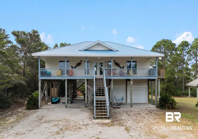 Photo 1 of Sale Pending at 6802 Palmetto Dr, Gulf Shores, AL 36542 | MLS# 398467 | Listing updated on 2026-09-16