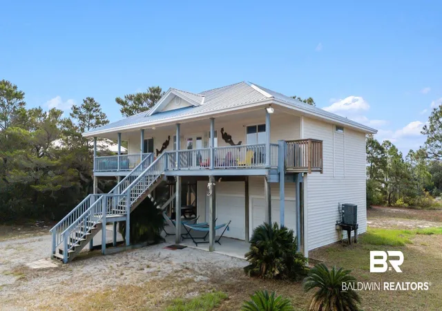 Photo 2 of Sale Pending at 6802 Palmetto Dr, Gulf Shores, AL 36542 | MLS# 398467 | Listing updated on 2026-09-16