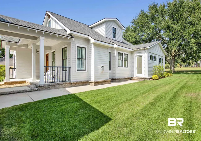 Photo 3 of Single family home for sale at 849 Apricot Ln, Fairhope, AL 36532 | MLS# 406825 | Listing updated on 2026-08-21
