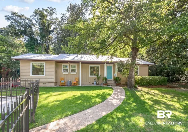 Photo 2 of Single family home for sale at 363 Gulfwood Dr, Mobile, AL 36608 | MLS# 397730 | Listing updated on 2026-08-29