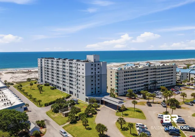 Photo 2 of Townhouse for sale at 375 Plantation Rd #5111, Gulf Shores, AL 36542 | MLS# 395472 | Listing updated on 2026-09-21